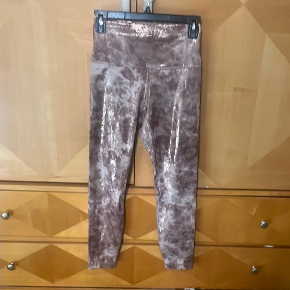 Shimmering Brown Tie-Dye Leggings